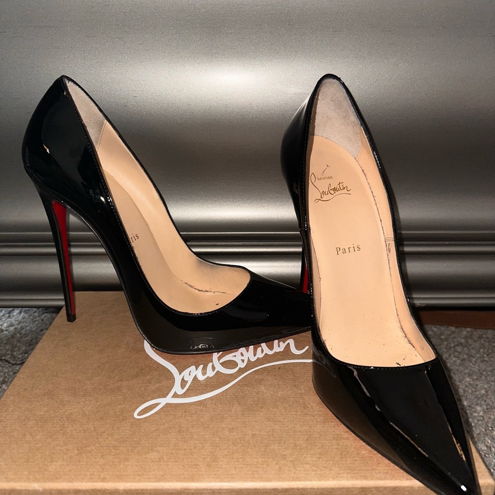 Christian Louboutin Black and Red Patent Heels - Picture 1 of 4